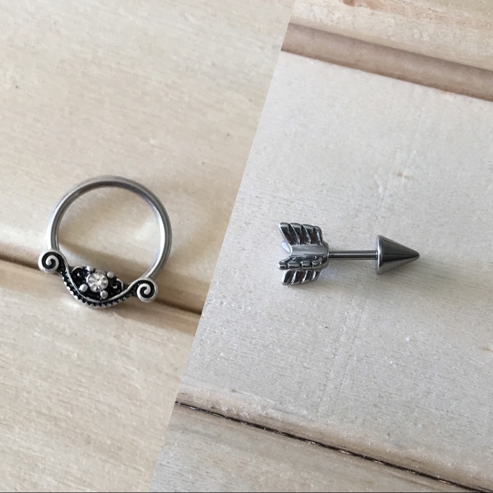 Ornate Hoop & Arrow Cartilage Earring Set